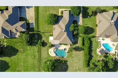 104 Island Circle, Shady Shores, TX 76208 - Photo 5