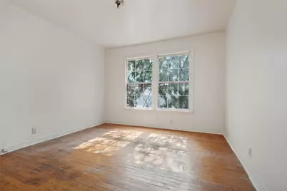 215 22nd Street, Grand Prairie, TX 75050 - Photo 7