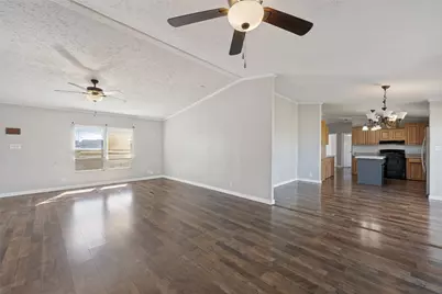 5721 Black Springs Ln, Joshua, TX 76058 - Photo 5