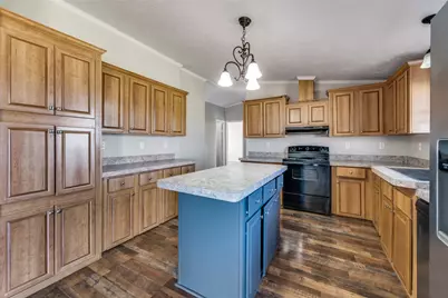 5721 Black Springs Ln, Joshua, TX 76058 - Photo 11