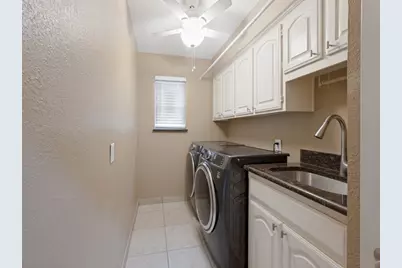 3640 Dahlia Drive, Grand Prairie, TX 75052 - Photo 21