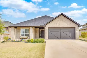 3105 Bent Trl Ct, Burleson, TX 76028 - Photo 1