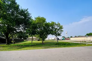 201 W Ash St, Celina, TX 75009 - Photo 1