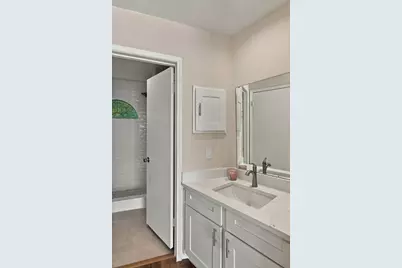 700 Bel Aire Crest, Irving, TX 75061 - Photo 29