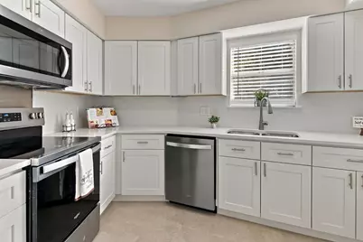 700 Bel Aire Crest, Irving, TX 75061 - Photo 15