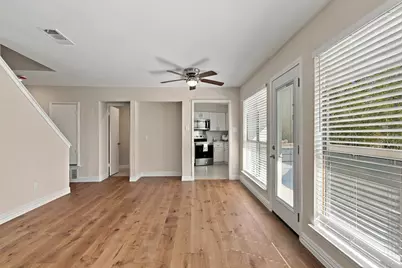 700 Bel Aire Crest, Irving, TX 75061 - Photo 9