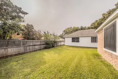 700 Strathmore Drive, Highland Village, TX 75077 - Photo 23