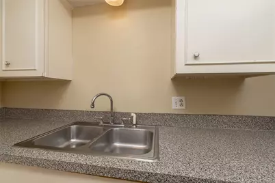 3934 Wind River Court, Irving, TX 75062 - Photo 17