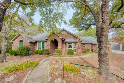 950 Emerald Sound Boulevard, Oak Point, TX 75068 - Photo 1