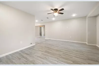 622 Shawnee Trace, Grand Prairie, TX 75051 - Photo 7