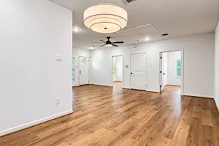 808 Oakhurst St, Houston, TX 77023 - Photo 5