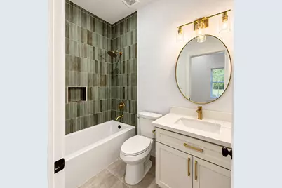 808 Oakhurst Street #2, Houston, TX 77023 - Photo 9