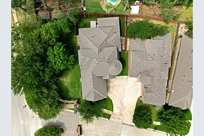7401 Park Place Drive, North Richland Hills, TX 76182 - Photo 31