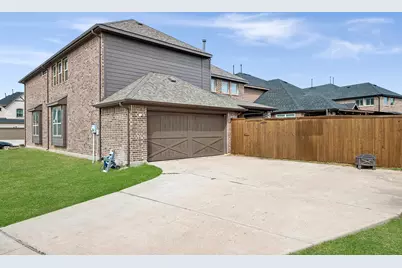 1021 Sundrop Drive, Little Elm, TX 75068 - Photo 3