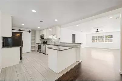 13706 Charcoal Lane, Farmers Branch, TX 75234 - Photo 7