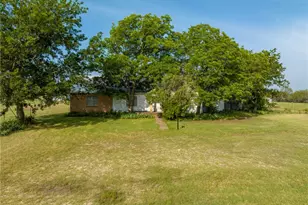 16401 Cedar Rock Pkwy, Crawford, TX 76638 - Photo 81