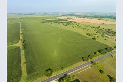 16401 Cedar Rock Parkway, Crawford, TX 76638 - Photo 21