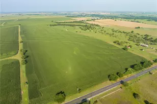 16401 Cedar Rock Pkwy, Crawford, TX 76638 - Photo 21