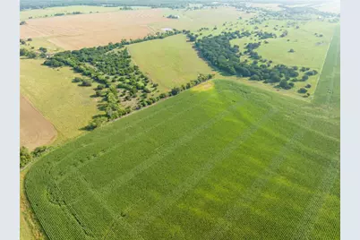 16401 Cedar Rock Parkway, Crawford, TX 76638 - Photo 31