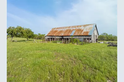 16401 Cedar Rock Parkway, Crawford, TX 76638 - Photo 67