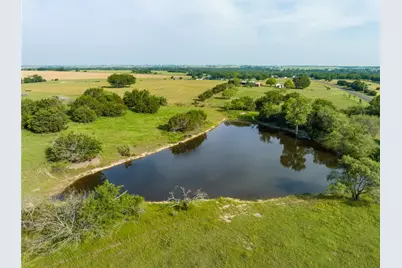 16401 Cedar Rock Parkway, Crawford, TX 76638 - Photo 51