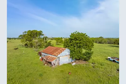 16401 Cedar Rock Parkway, Crawford, TX 76638 - Photo 65