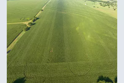 16401 Cedar Rock Parkway, Crawford, TX 76638 - Photo 23