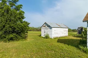 16401 Cedar Rock Pkwy, Crawford, TX 76638 - Photo 73