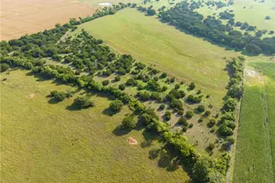 16401 Cedar Rock Pkwy, Crawford, TX 76638 - Photo 11