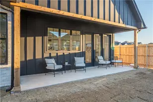 13019 Rainier Dr, Woodway, TX 76712 - Photo 35