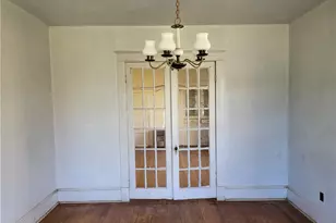 426 N Houston St, Lorena, TX 76655 - Photo 29