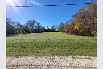 426 N Houston Street, Lorena, TX 76655 - Photo 11