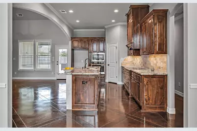 505 S Navajo Trail, McGregor, TX 76657 - Photo 13