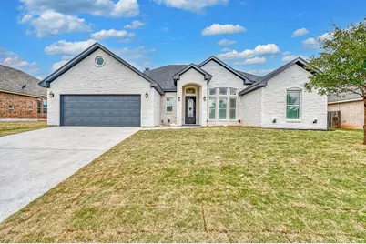 505 S Navajo Trail, McGregor, TX 76657 - Photo 1