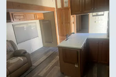 433 Hcr 2105 Loop, Whitney, TX 76692 - Photo 3