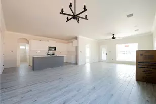 816 Secretariat Dr, Hewitt, TX 76643 - Photo 21