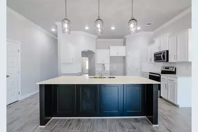 809 Sunnys Halo Drive, Hewitt, TX 76643 - Photo 11