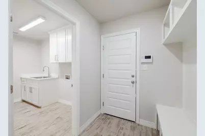 809 Sunnys Halo Drive, Hewitt, TX 76643 - Photo 19