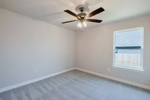 809 Sunny's Halo Dr, Hewitt, TX 76643 - Photo 21