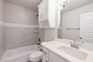 809 Sunny's Halo Dr, Hewitt, TX 76643 - Photo 25