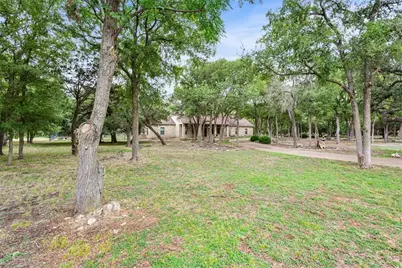 735 Winding Trail, Crawford, TX 76638 - Photo 3