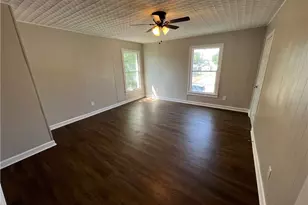 1312 S 30th St, Waco, TX 76711 - Photo 3