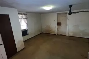 201 N Wiebusch St, Riesel, TX 76682 - Photo 15