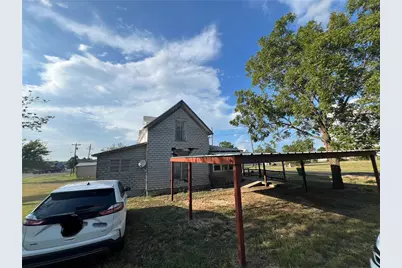 201 N Wiebusch Street, Riesel, TX 76682 - Photo 7