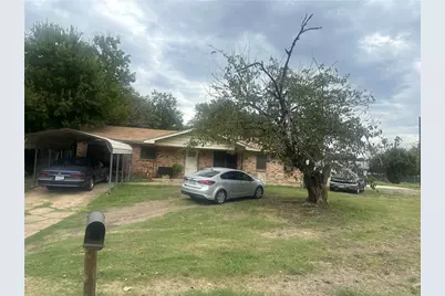 4916 Inwood Drive, Waco, TX 76711 - Photo 1