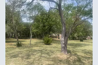 1027 Dominion Oaks Drive, China Spring, TX 76633 - Photo 1