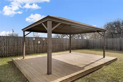 705 N Scarlett Lane, Waco, TX 76705 - Photo 15