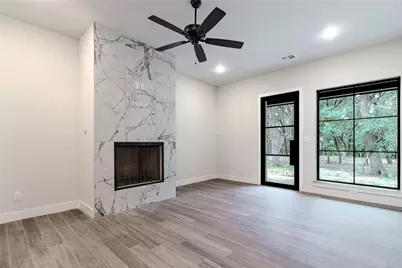 1136 Queen Elizabeth Drive, McGregor, TX 76657 - Photo 35