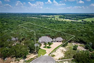 1136 Queen Elizabeth Dr, McGregor, TX 76657 - Photo 51