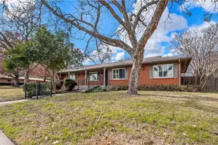 2300 Starr Dr, Waco, TX 76710 - Photo 15